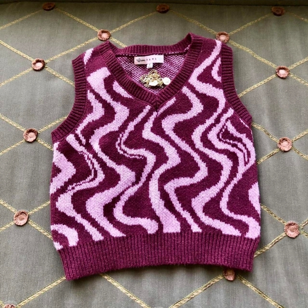 Crave Fame Pink & Maroon sweater vest
